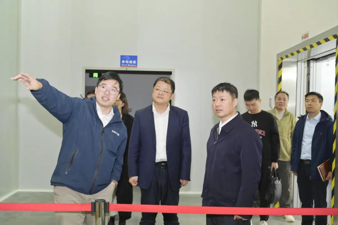 1701155985844221.jpg 640.jpg